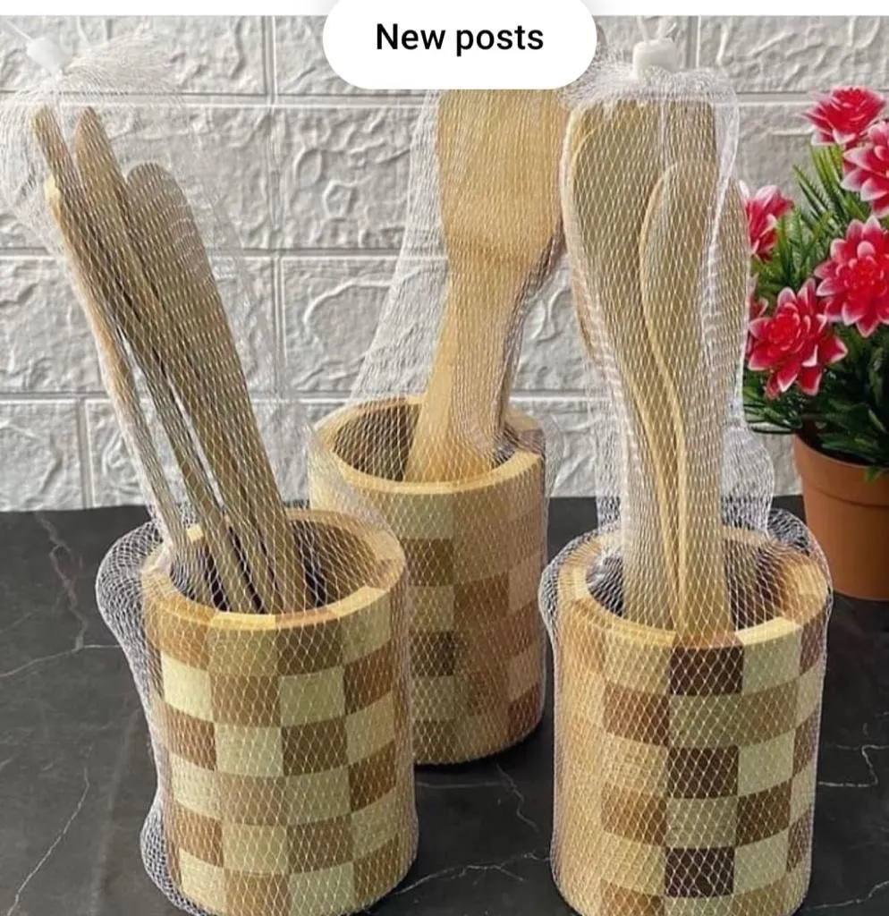 img_4865 BIGGEST SIZED WOODEN KITCHEN 5PCS COOKING SPOON SET - Image 1