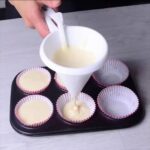 6-HOLES CUP CAKE MOULD PAN - Image 2