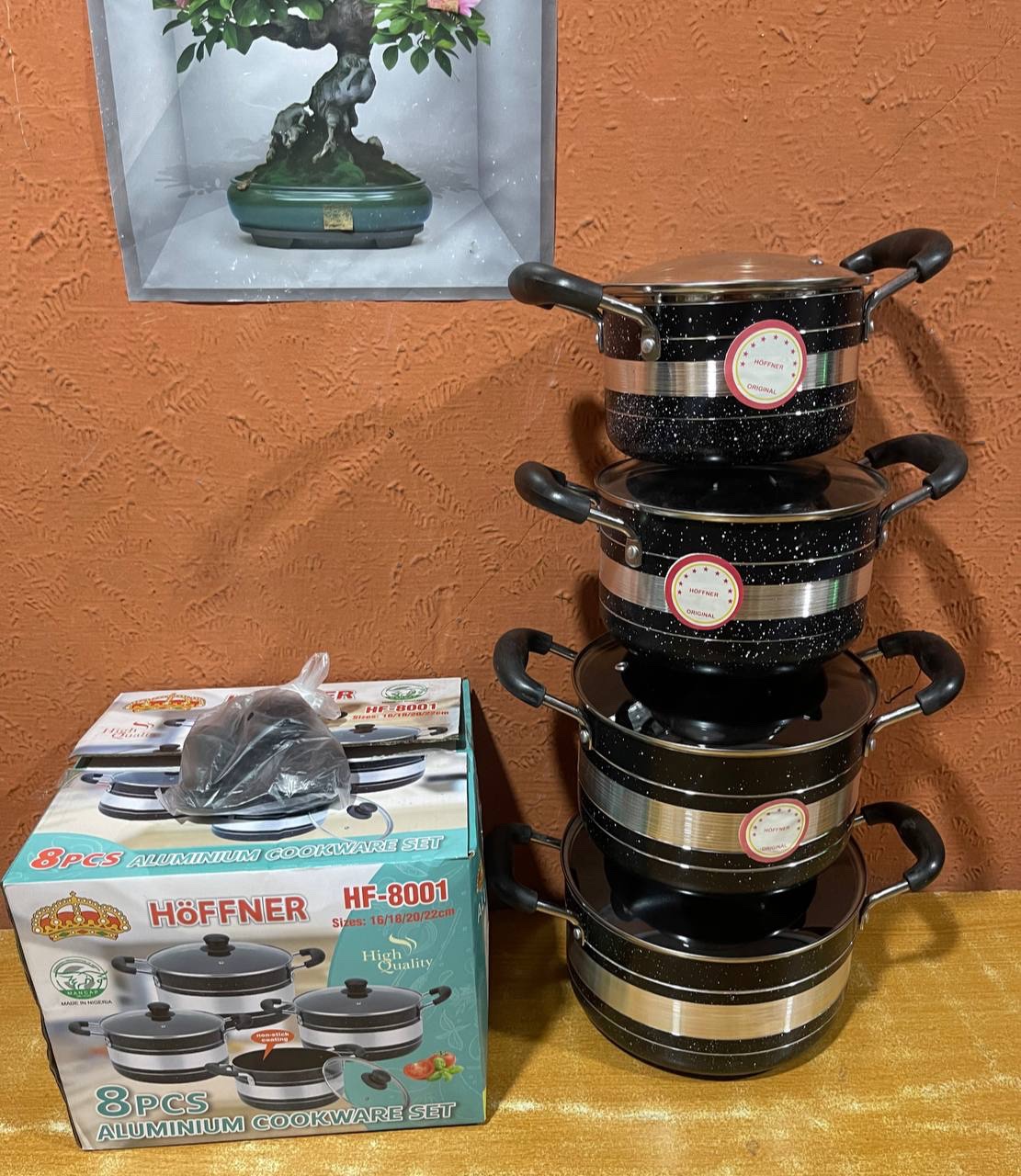img_5210-3 8PCS HOFFNER THICKENED ALUMINUM NONSTICK COOKWARE/POT SET WITH FRY PAN (MODEL: HF-8001) - Image 1