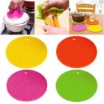 MULTIFUNCTION SILICONE NON-SLIP HEAT-RESISTANT POT PLACEMAT / TABLEWARE MAT