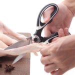 MULTIFUNCTIONAL KITCHEN SCISSORS - Image 2