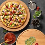 QUALITY WOODEN FRUIT & PIZZA PLATE - Image 3