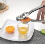 STAINLESS STEEL HAND MANUAL LEMON JUICER/SQUEEZER - Image 3